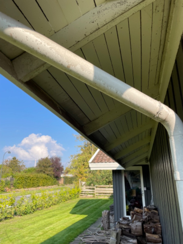 Nedvask af træværk på træhus