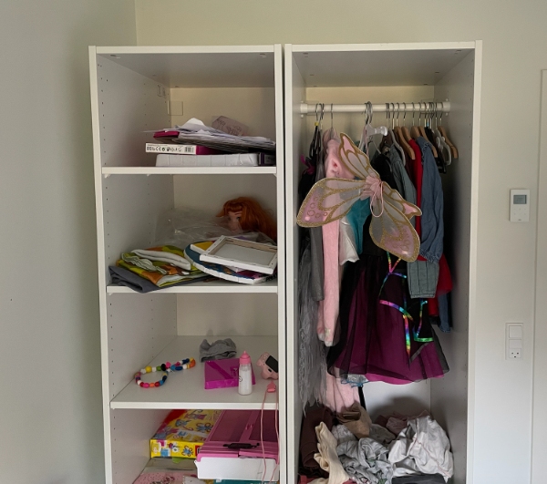 Opsætning og beklædning af PAX-Ikea skabe (Ikea-hack opgave)