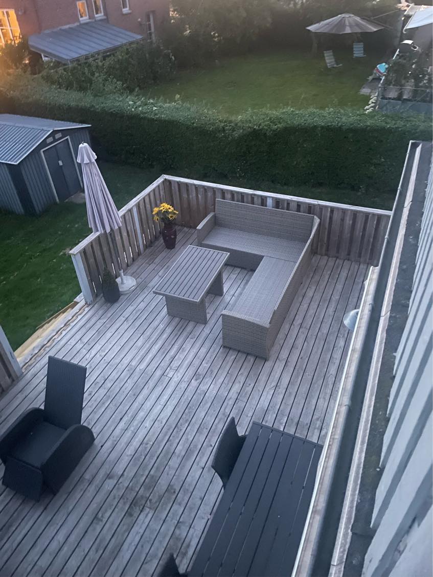 Maling af træterrasse