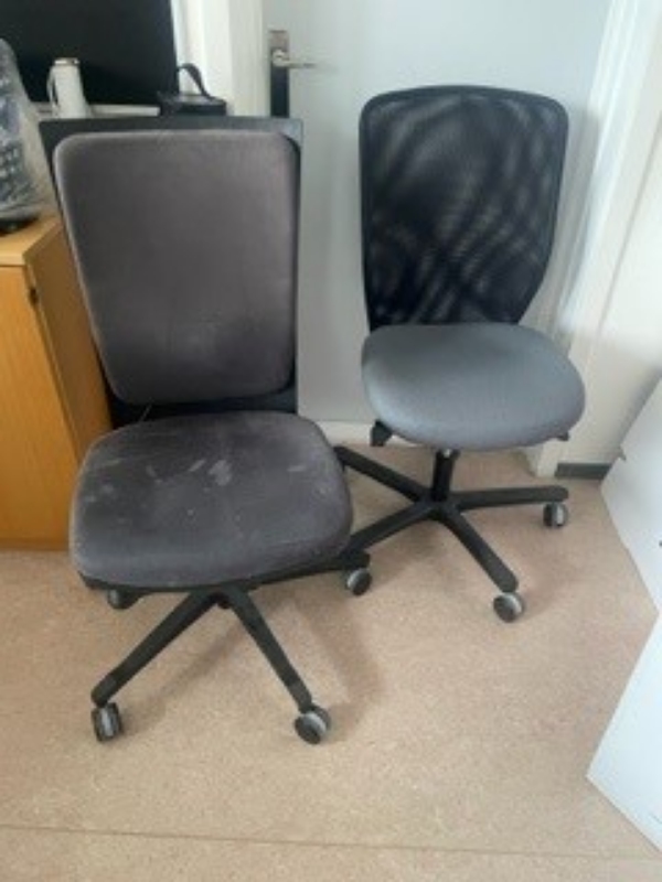 Flytning af møbler + div. sække til storskrald