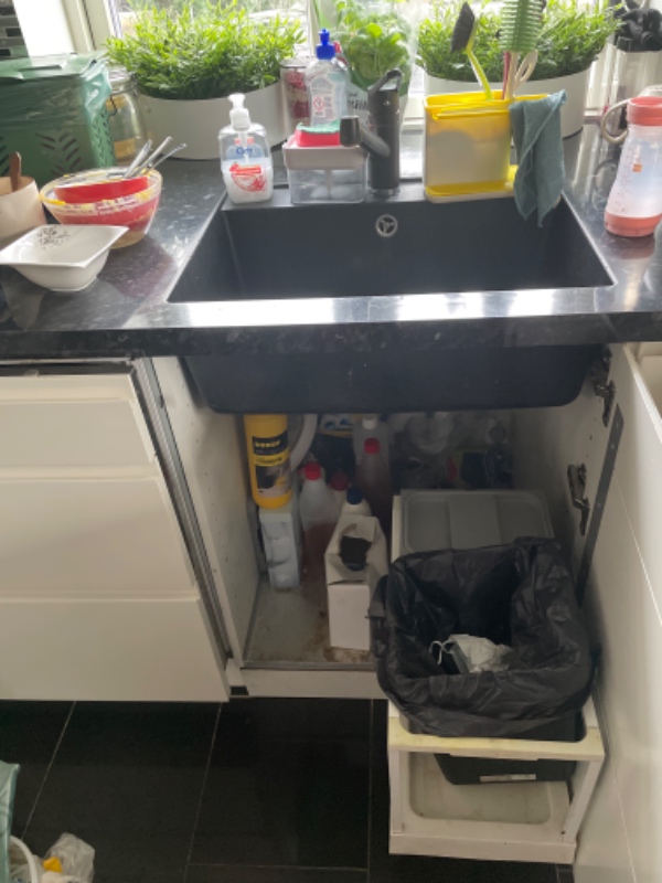 Installere vandhane med kogende vand