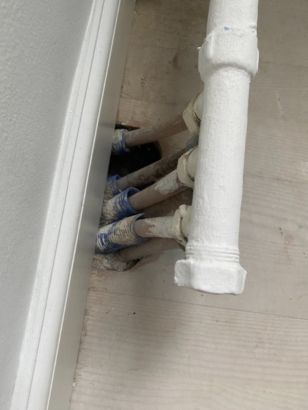 Jeg ønsker at få opsat og monteret en lille radiator inde på mit kontor