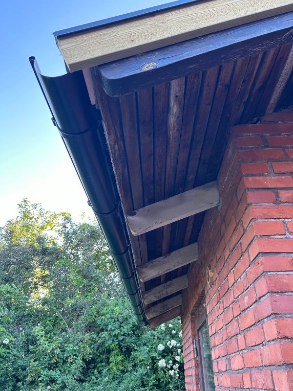 Maling af spær og udhæng