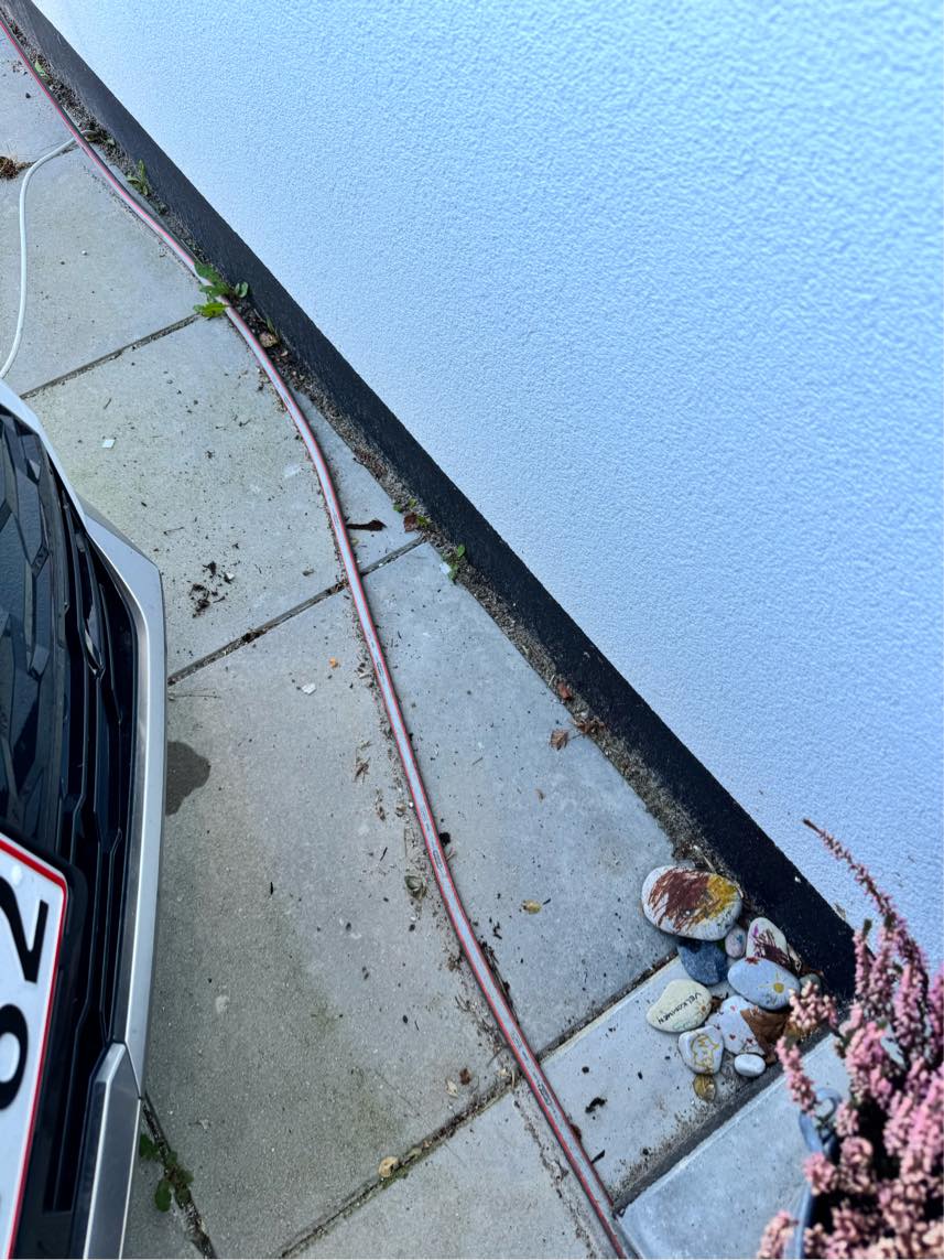 Ledning under fliser