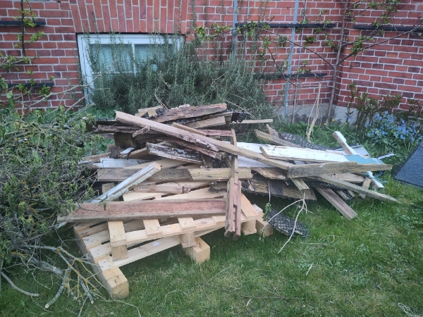 Kørsel af affald til genbrugsplads