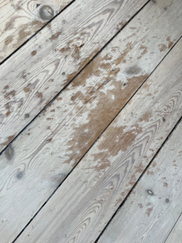 Afhøvle og lakere gulv