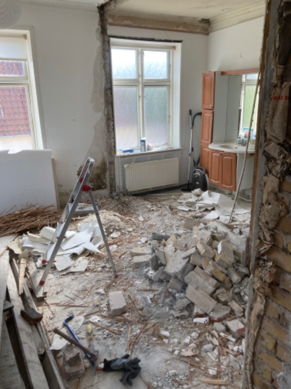 Hjælp til totalrenovering af villalejlighed på 90 m2