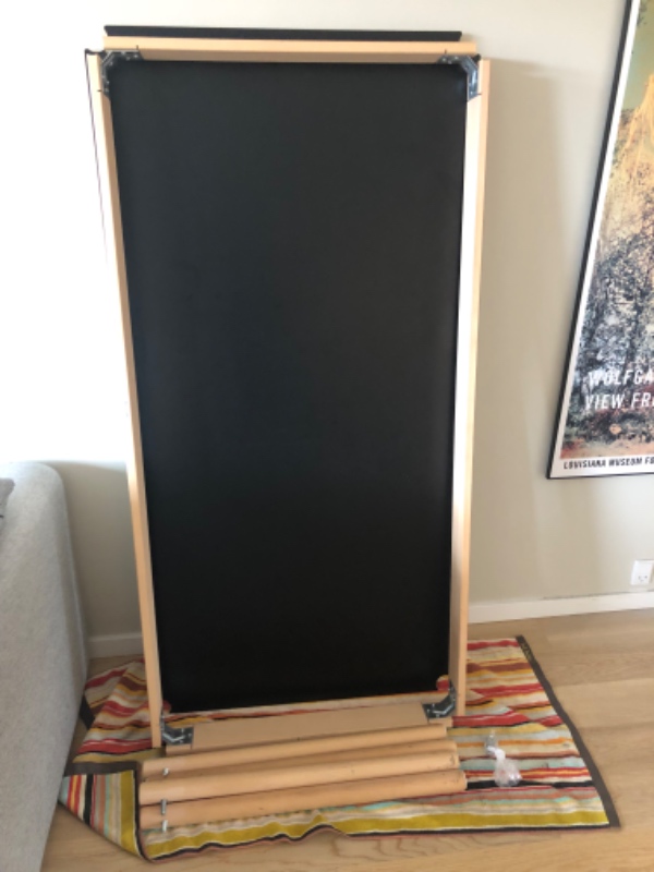 Afhentning af spisebord (skilt ad)