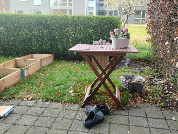 Fliselægning 20x20 cm, 9m²