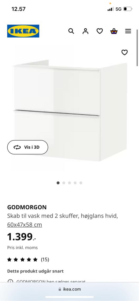 Skab til under vasken. Standard ikea skab til badeværelser.