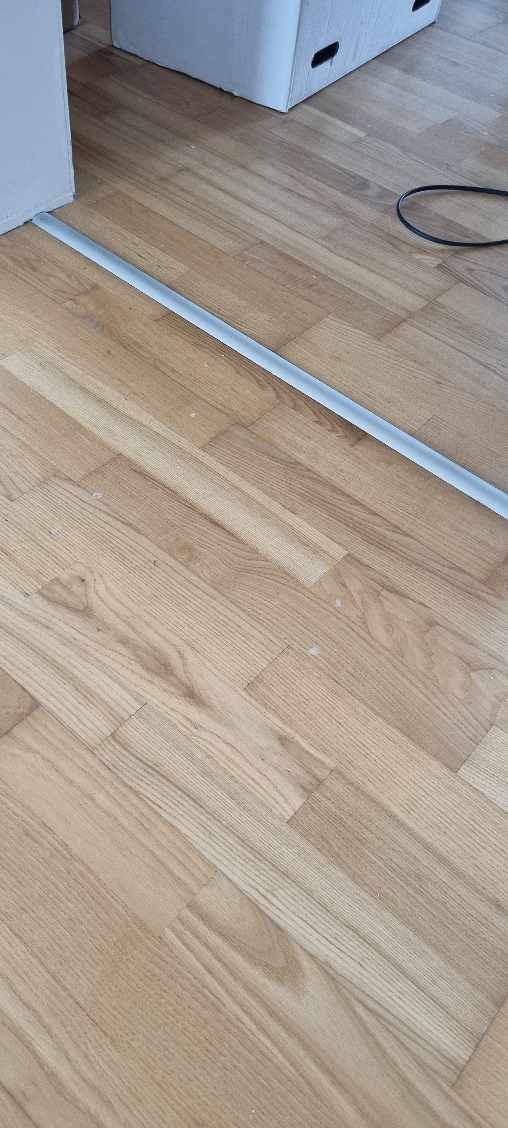 Gulvafslibning + lak