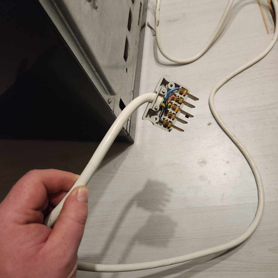 Tilslutning af El komfur