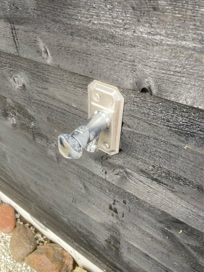 VVS Reparere to haner - frostskader