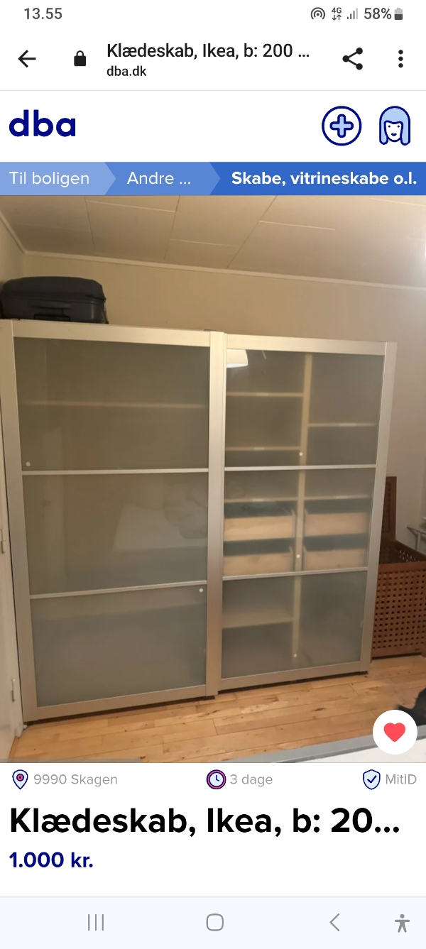 Samling af brugt skab