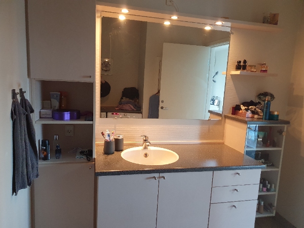 RENOVERING AF BADEVÆRELSE