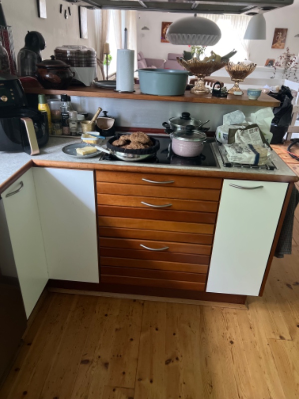 Skift et køkken bord på ca 4 meter