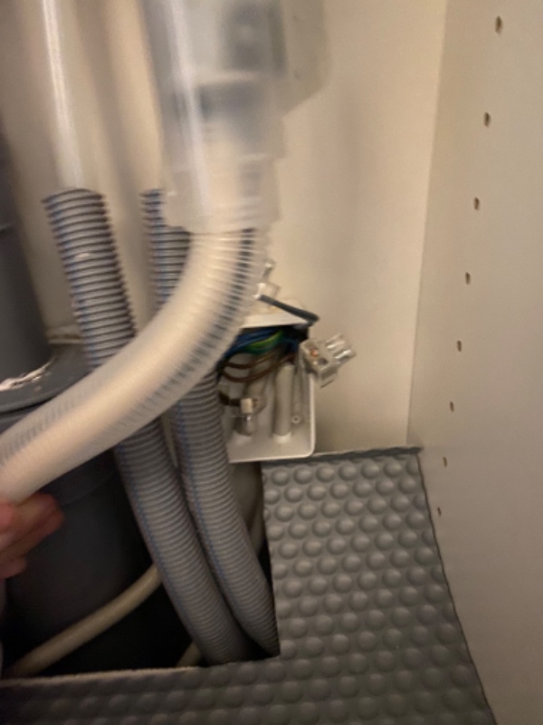 Installation af opvaskemaskine - el og vand