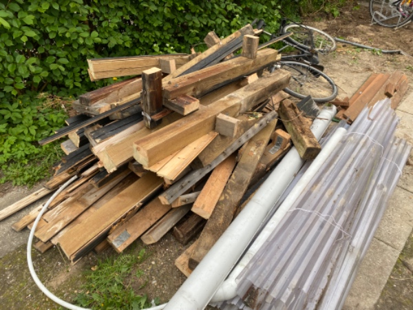 Kørsel af affald til genbrugsstation