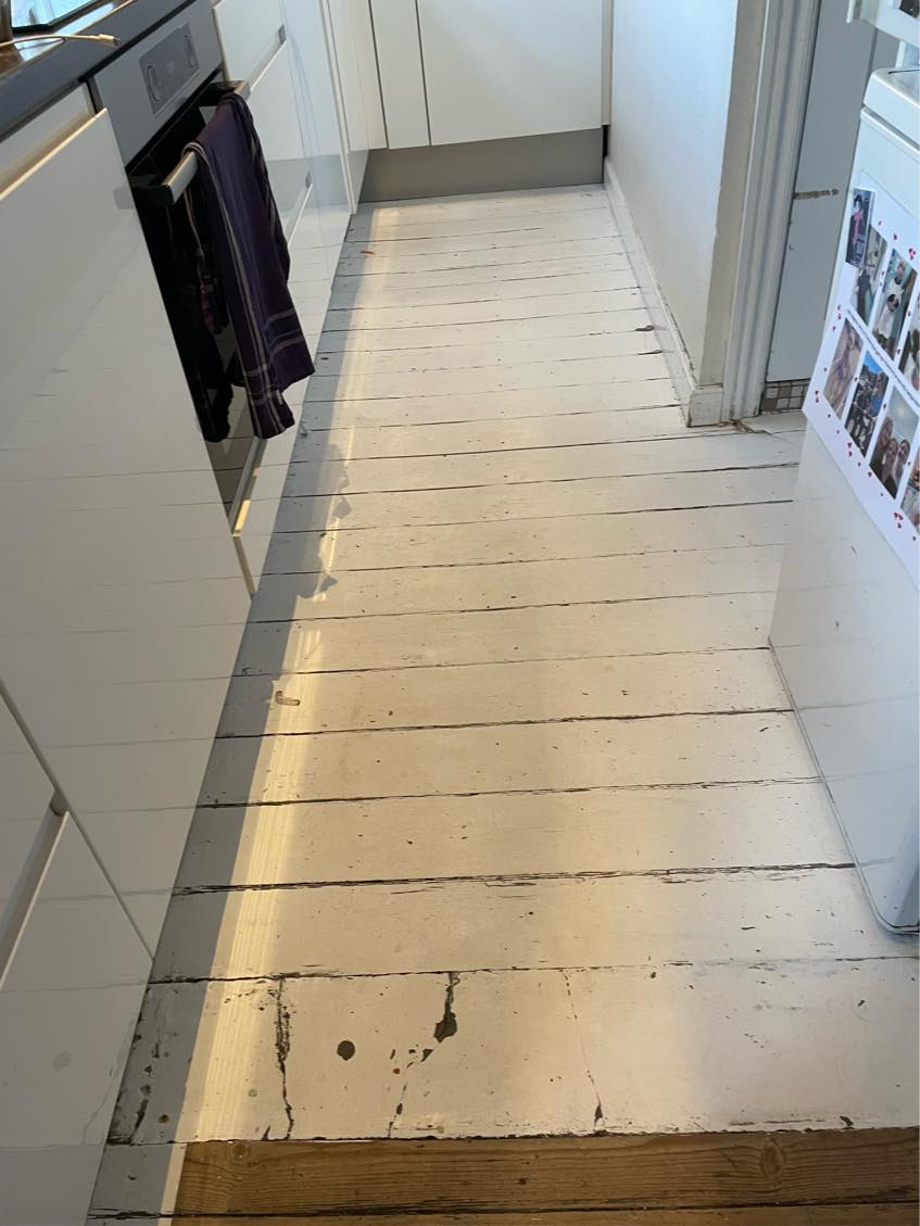 Maling af gulv - ca 50 m2
