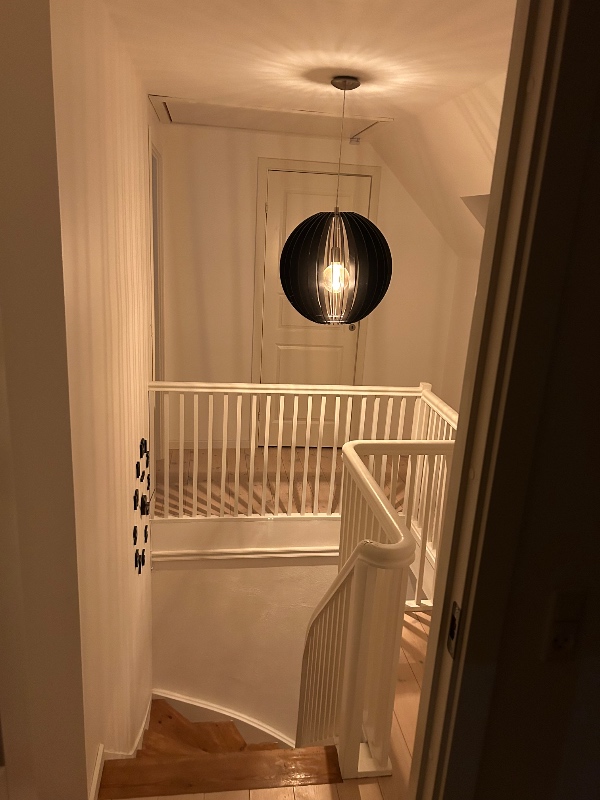 Opsætning af lampe og nedtagning af gammel lampe