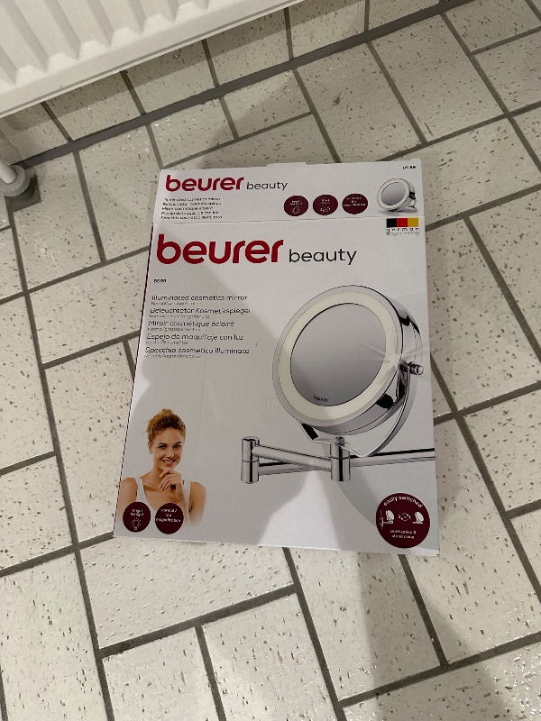 Opsætning af 2 makeup spejle