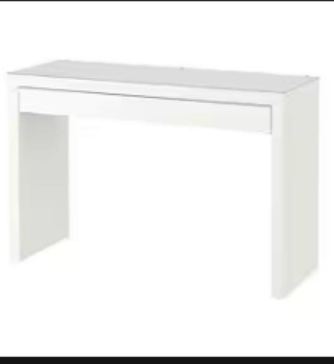 Samle ikea skab, makeupbord og skoskab