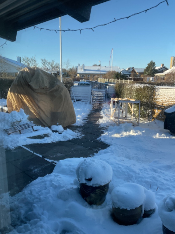 Internet kabel 52 meter gravearbejde har selv kabel fra TDC der ligger 60/60 fliser