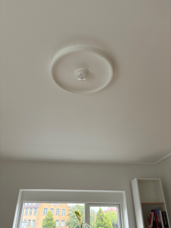 Opsætning af fem Ikea lamper i lejlighed i gentofte