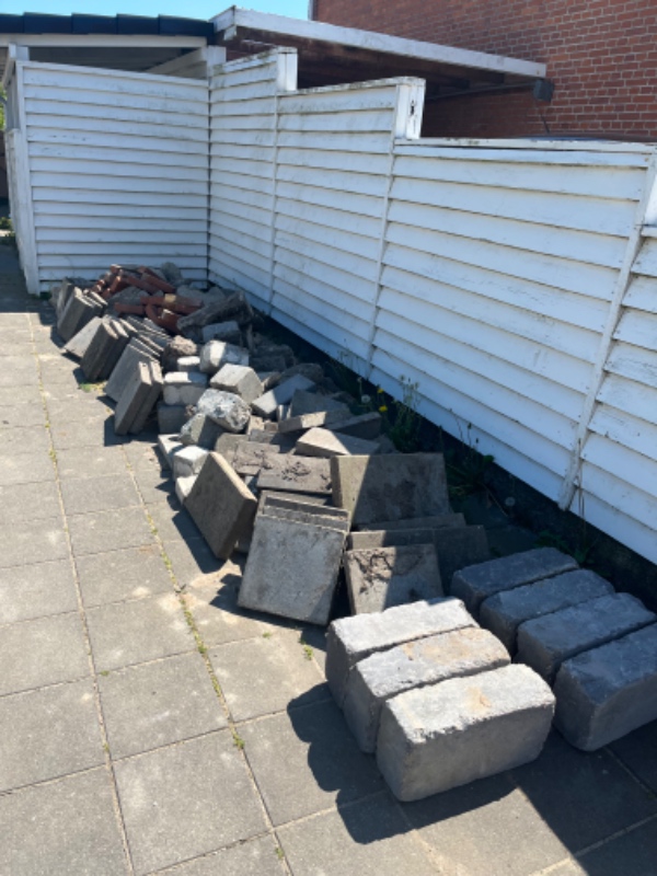 Fjernelse af fliser/beton