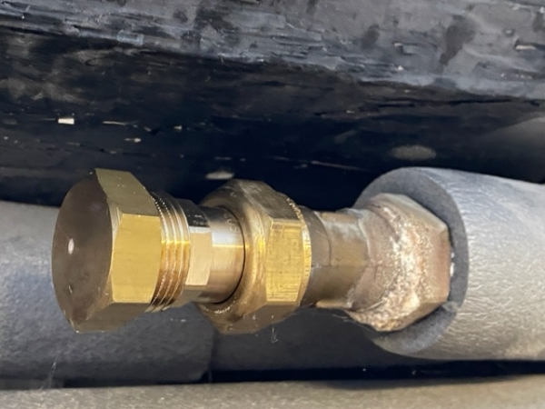 Opsætning af en udendørsvandhane - VVS opgave.