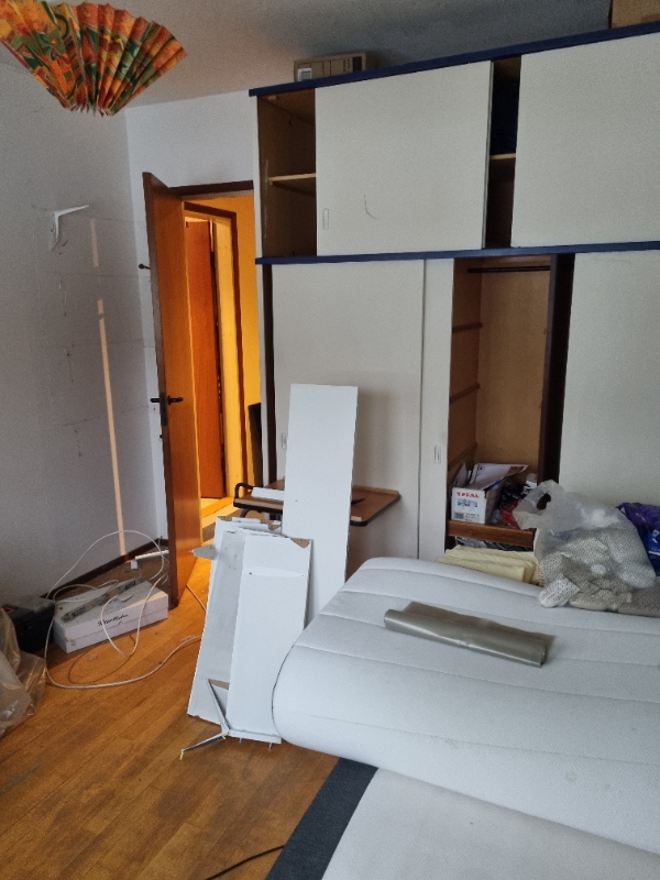 Rydde 2 værelser + køkken