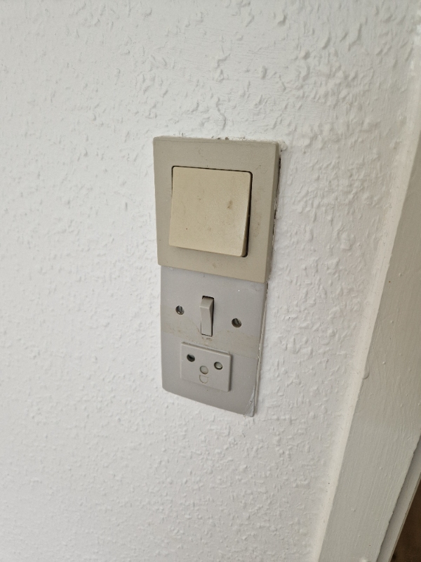 Skift af stik kontakter.