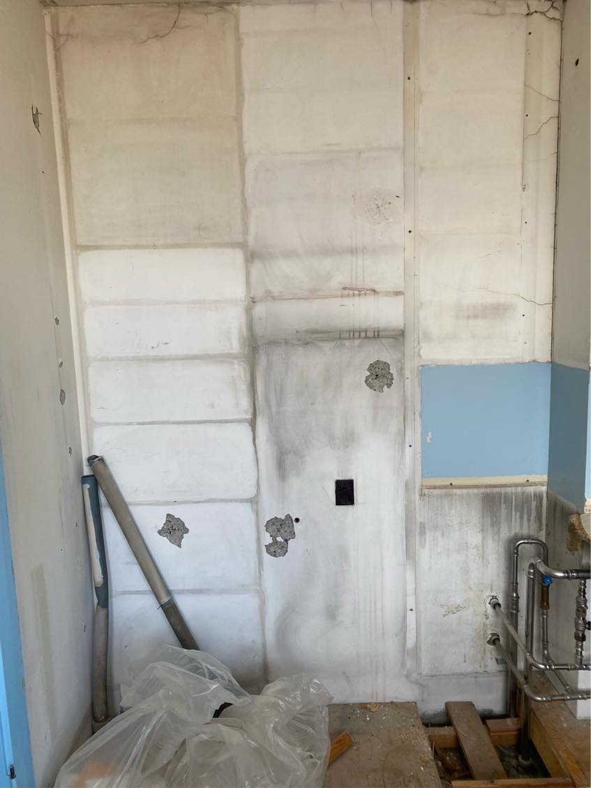 Elektriker søges til klargøring af el-installationer i køkkenet.