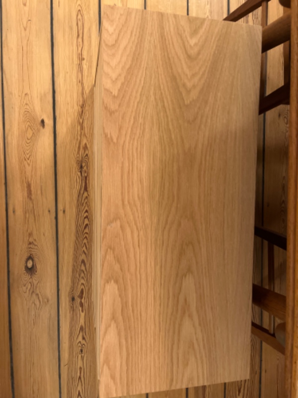 Ophæng af badeværelsesmøbel