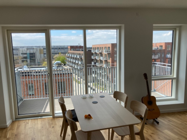 Montering af gardinskinne