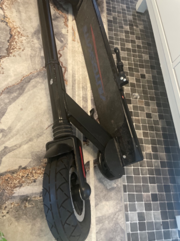 Lappet eller skriftes hjule på en el løbehjul,