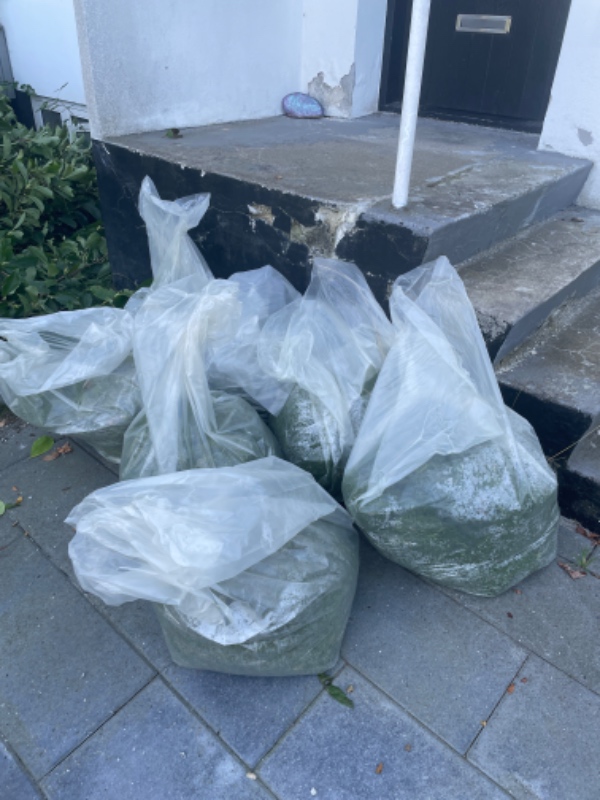 Haveaffald kørt væk