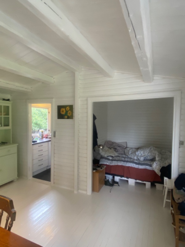 Nedrivning af væg i bjælkehus