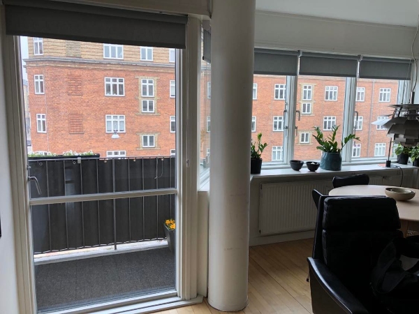 pudsning inde og ude af 9 vinduer de fleste store se foto samt altandør