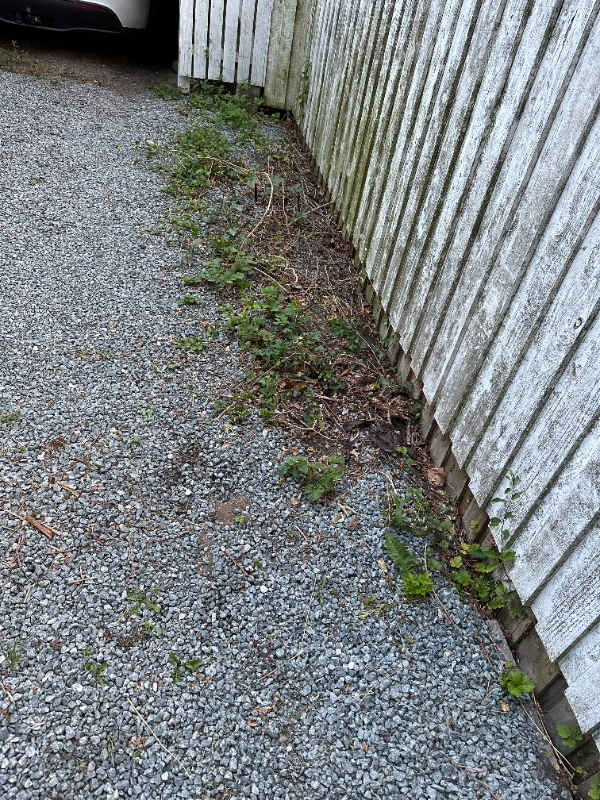 Jeg skal have gravet en rende langs et plankeværk: 4,5 m lang, 40 cm bred og 50 cm dyb