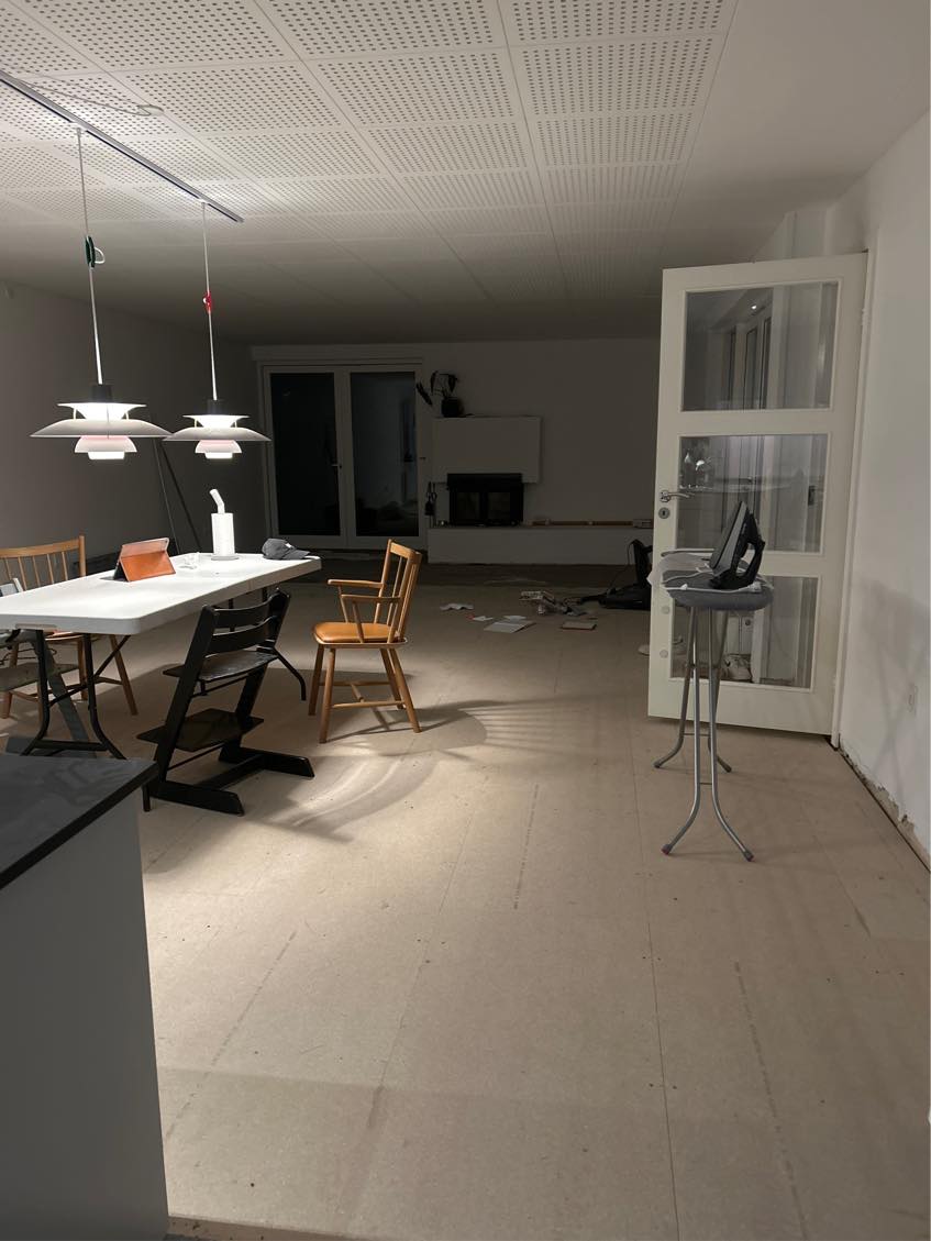 Læg 35 kvm klickgulv i stue