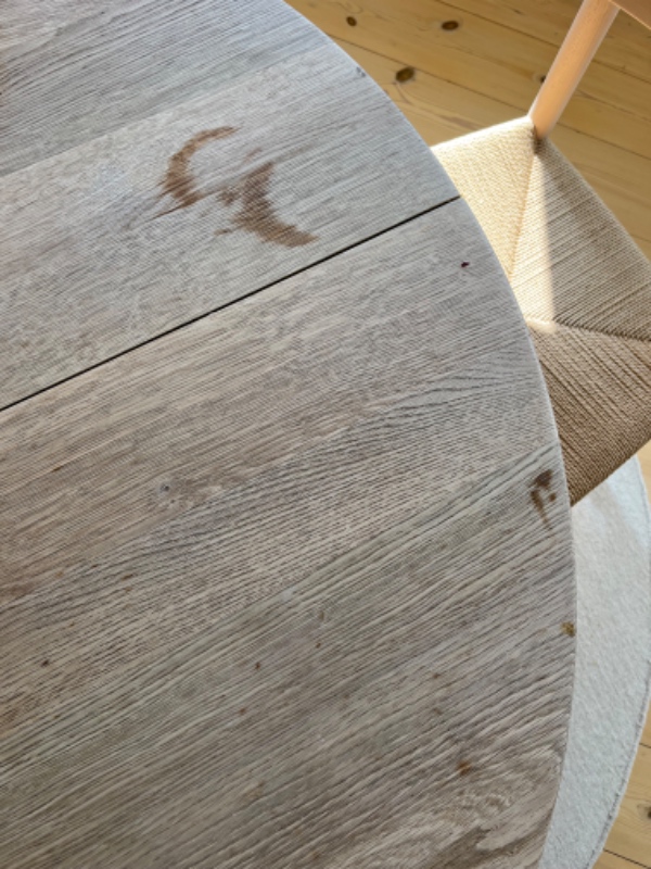 Slibning af spisebord