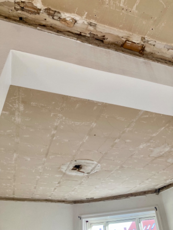 Pletspartle lofter og sætte glasfilt op