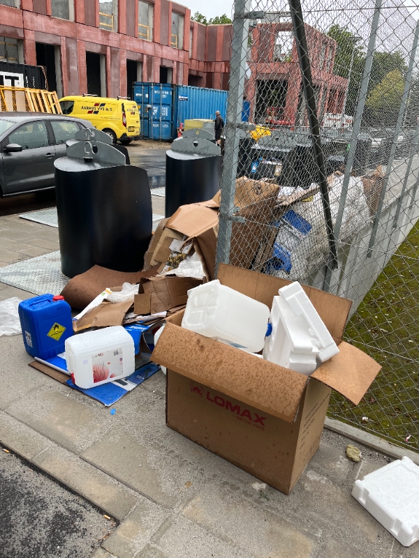 Afhenting af div affald