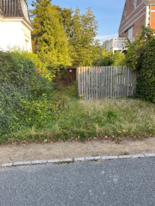 Indkørsel gøres i stand 