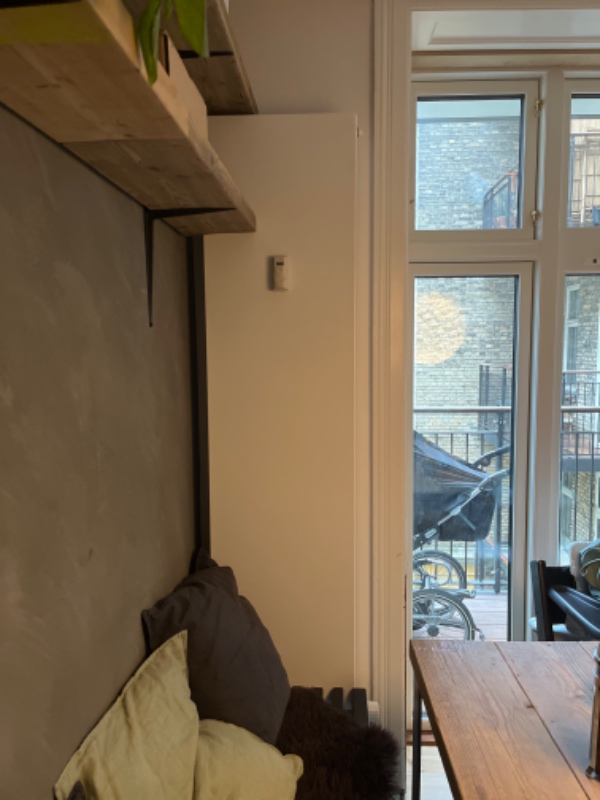 Spartle og male gerikter v. 2 altandører + mindre rep omkring. Evt. Opsætning af radiatorskjulere