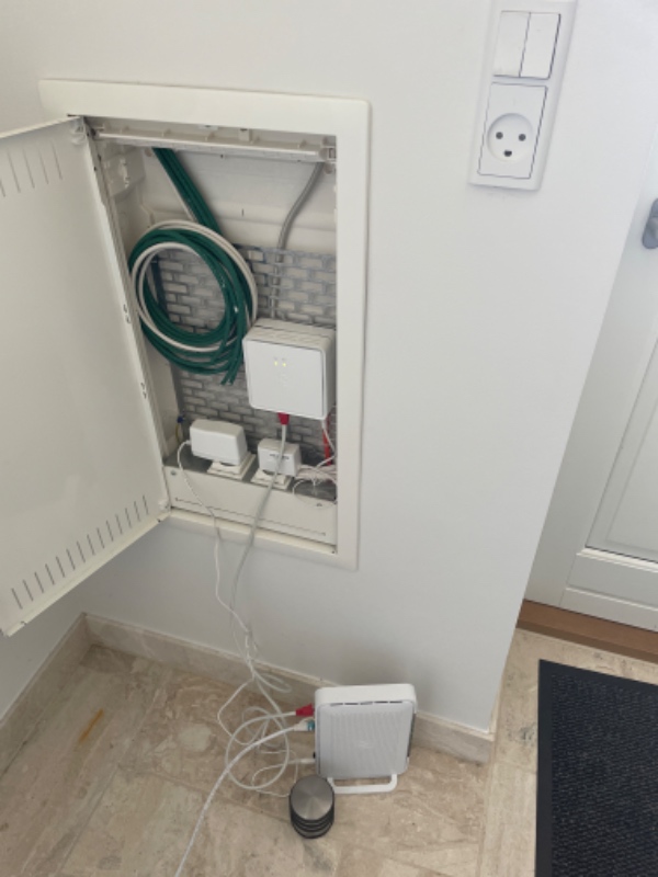 Stik på 6 netværkskabler til router