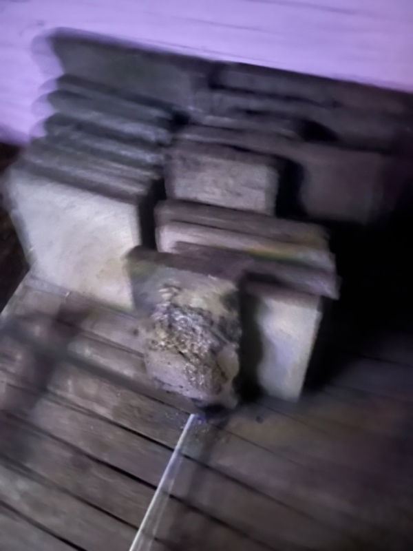 Afhentning af storskrald og havefliser