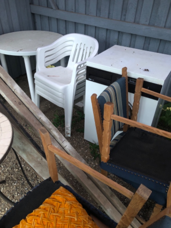 Møbler, storeaffald og haveaffald