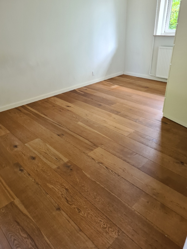 Let slibning af gulv